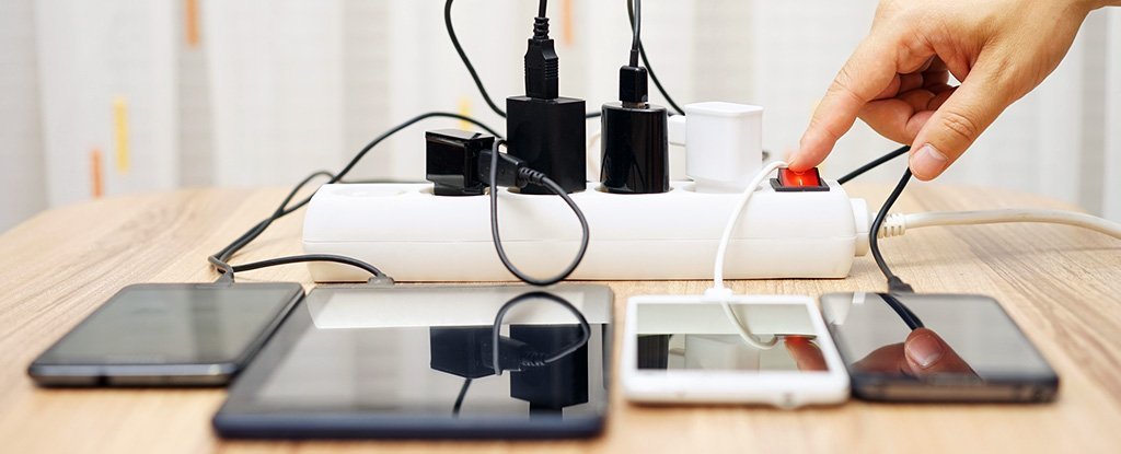 Veja como carregar seu telefone para economizar bateria, segundo a Science
